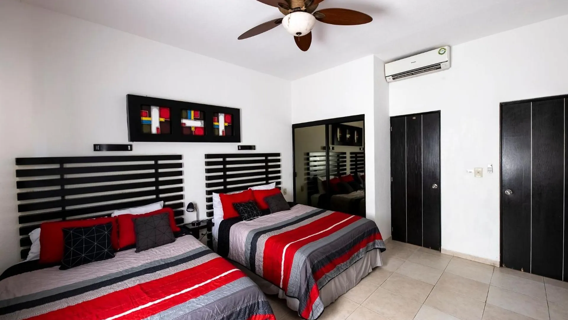 Penthouse Beach Holiday Private Jacuzzi Bbq Family Friendly Maid Service